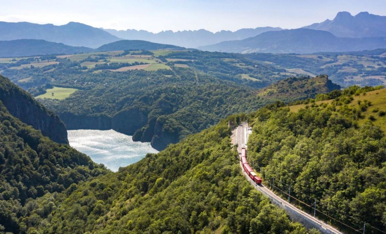 Gite Proche Des Passerelles Et Du Lac De Monteynard Saint-Martin-de-la-Cluze Exteriér fotografie